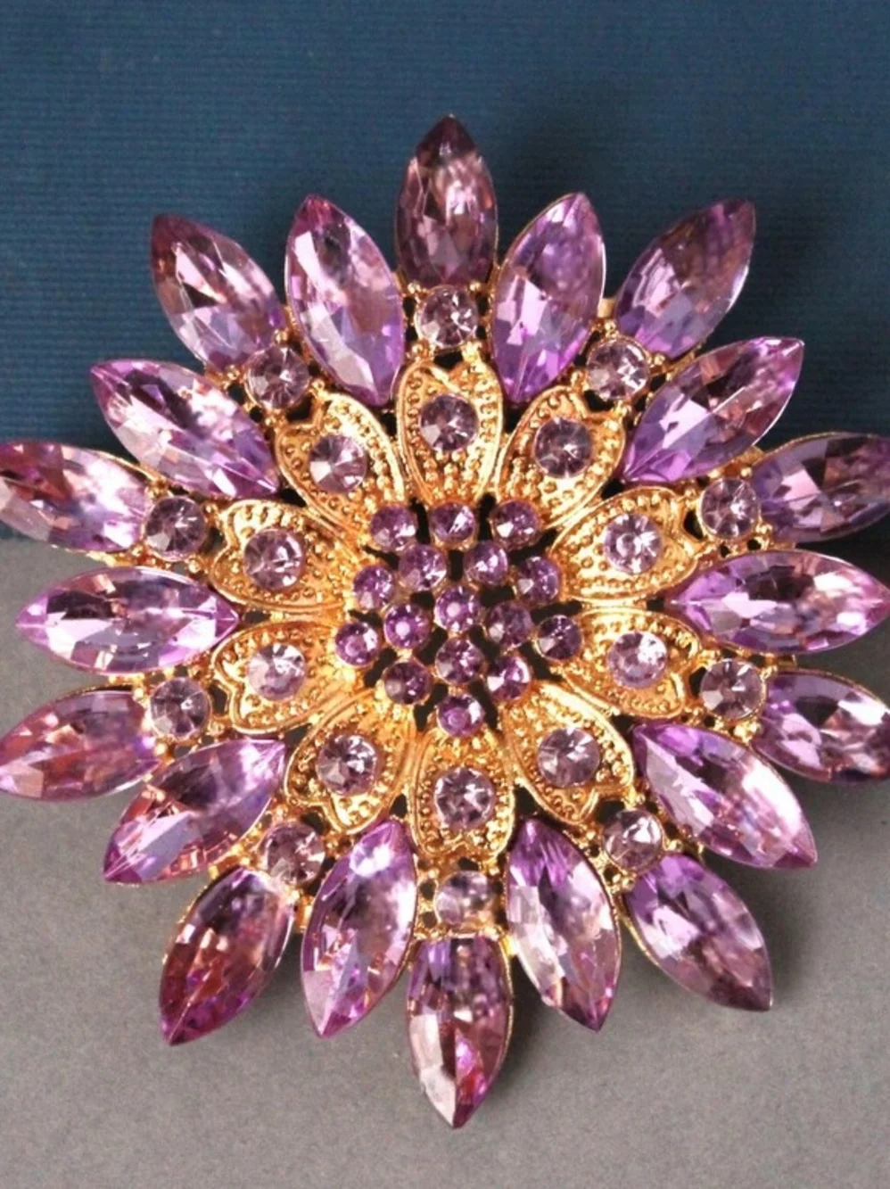 Fashion Jewelry translucent faceted